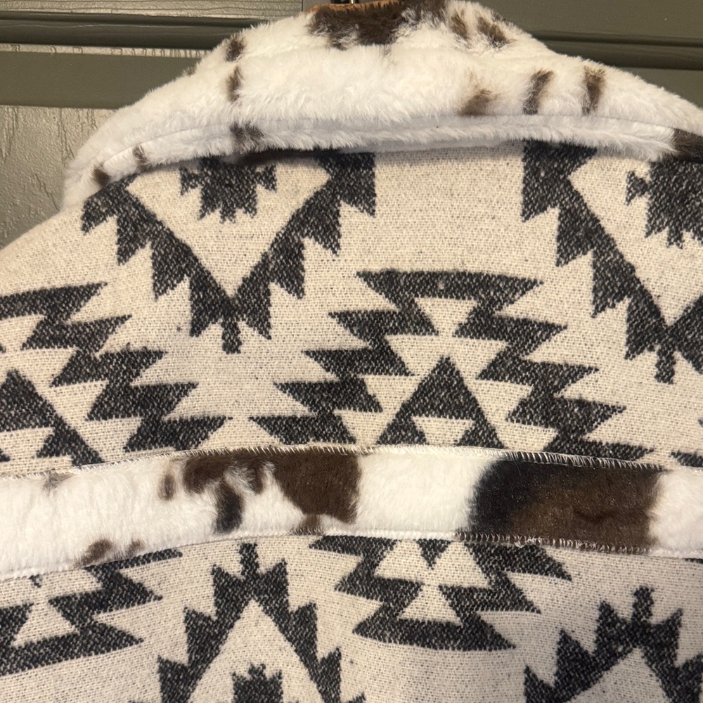 Aztec Patterned Bomber Jacket - Black And White - image 4